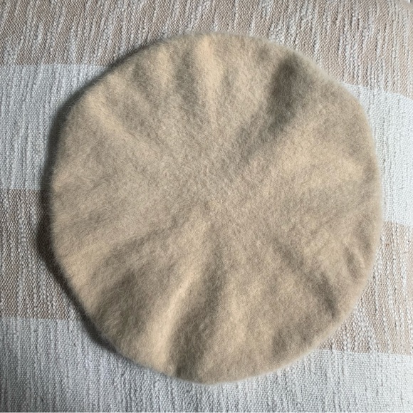 Mohair Béret, Cream/Beige VGUC - Picture 2 of 2